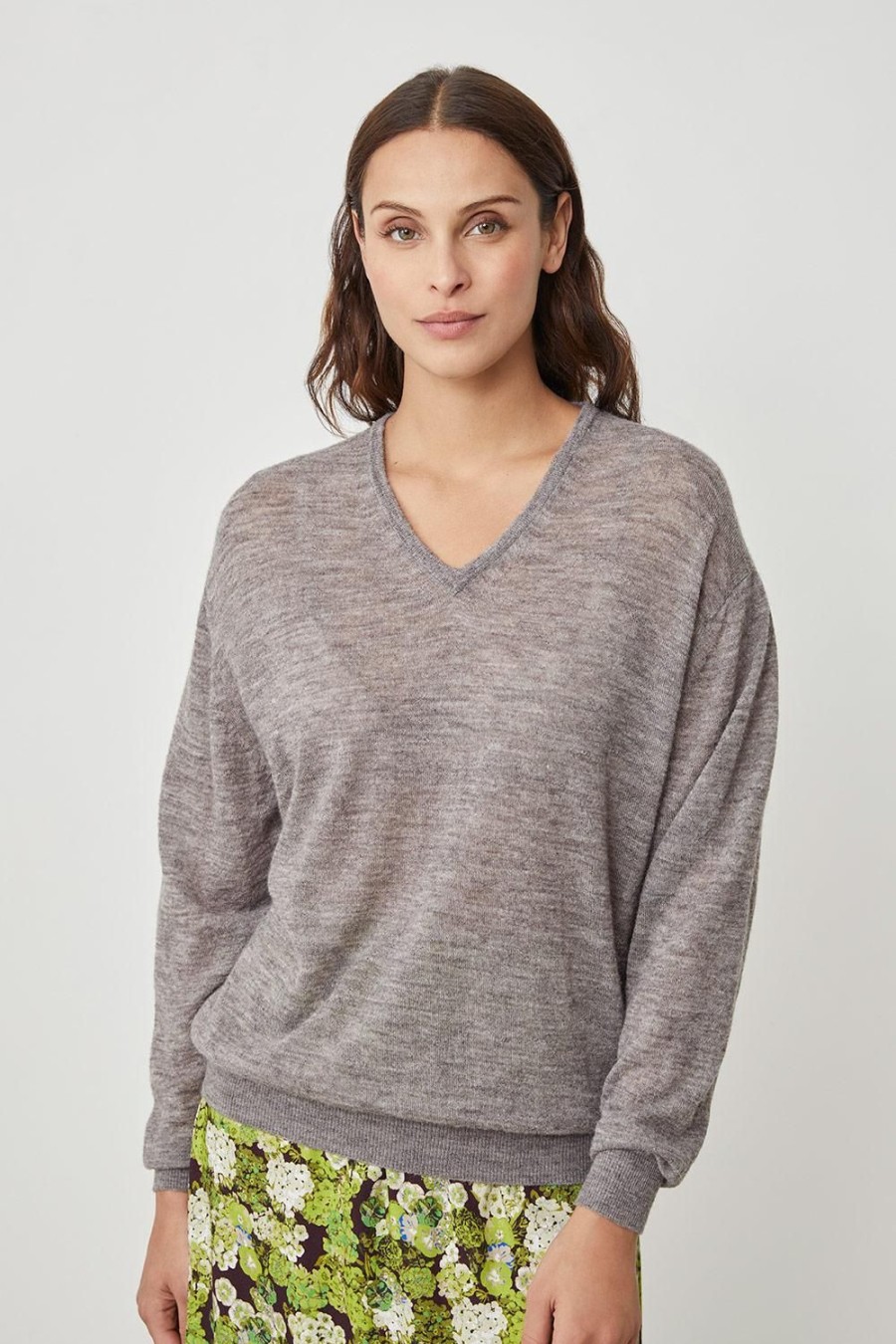 Femme Harris Wilson | Pull Mylia Gris Taupe